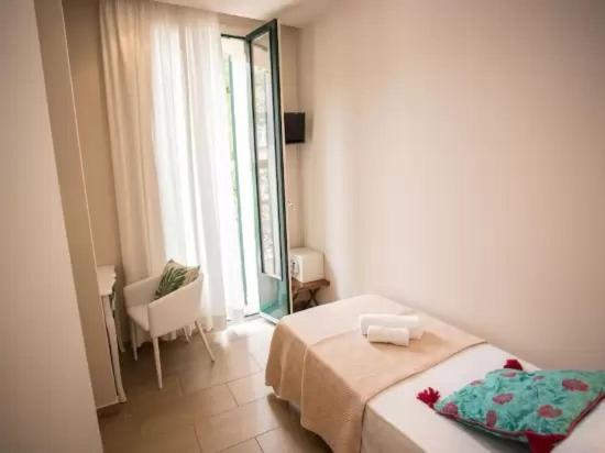 Hotel Kalima Caldes D'Estrach Ngoại thất bức ảnh