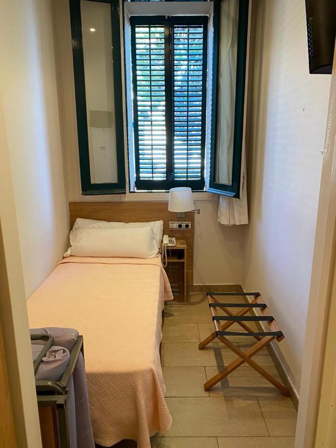 Hotel Kalima Caldes D'Estrach Ngoại thất bức ảnh